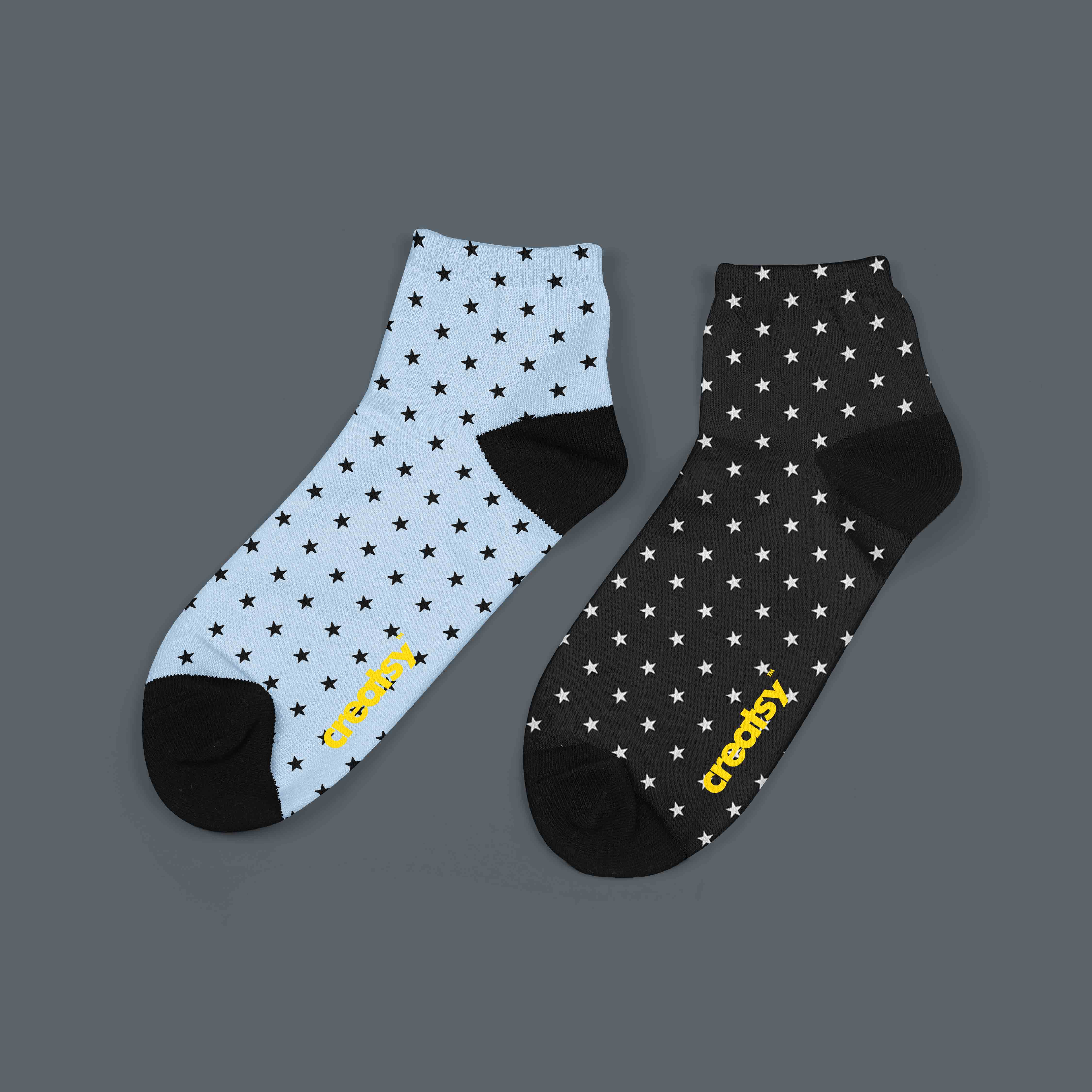 一双波点时尚短袜ps样机