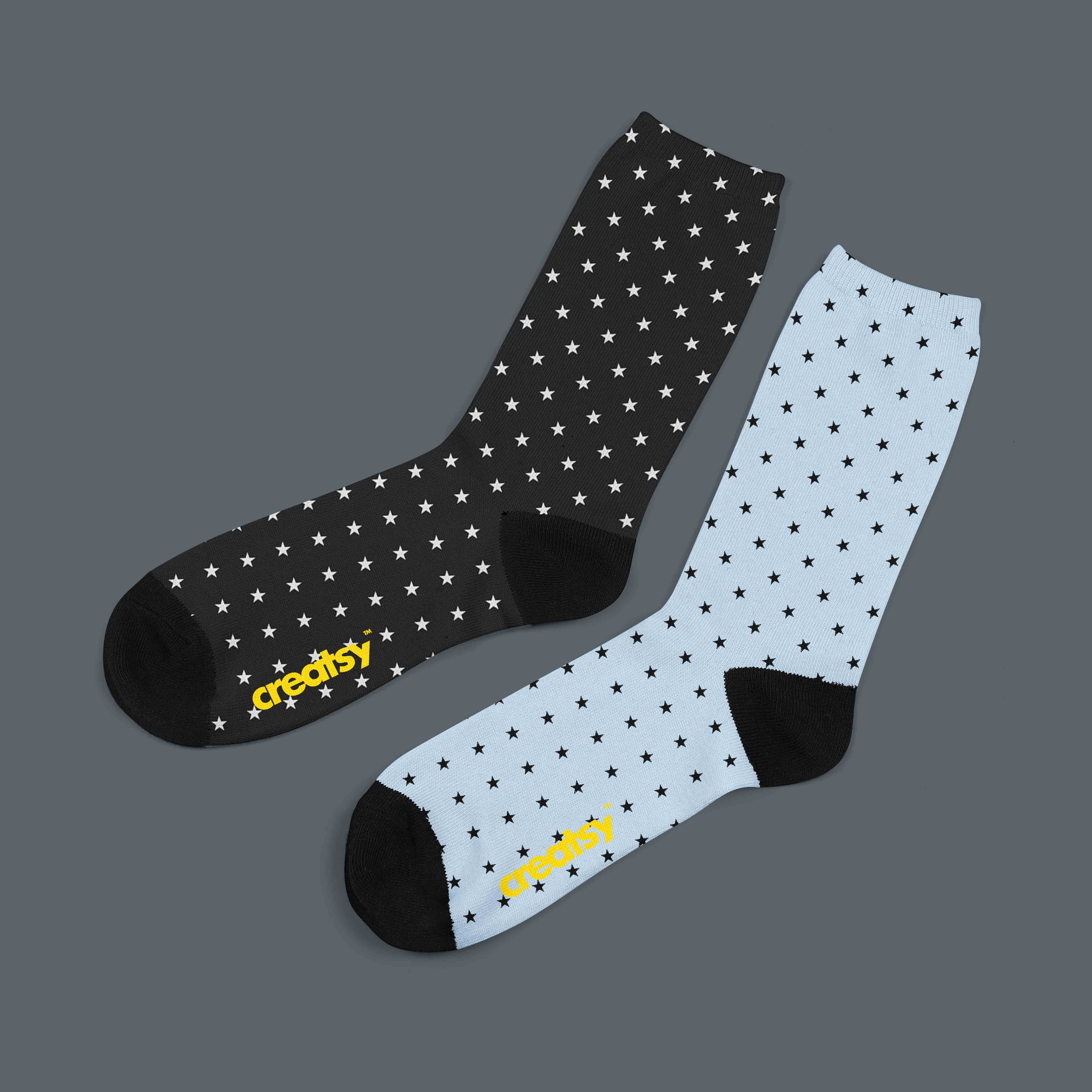 波点风格的长袜设计psd样机素材