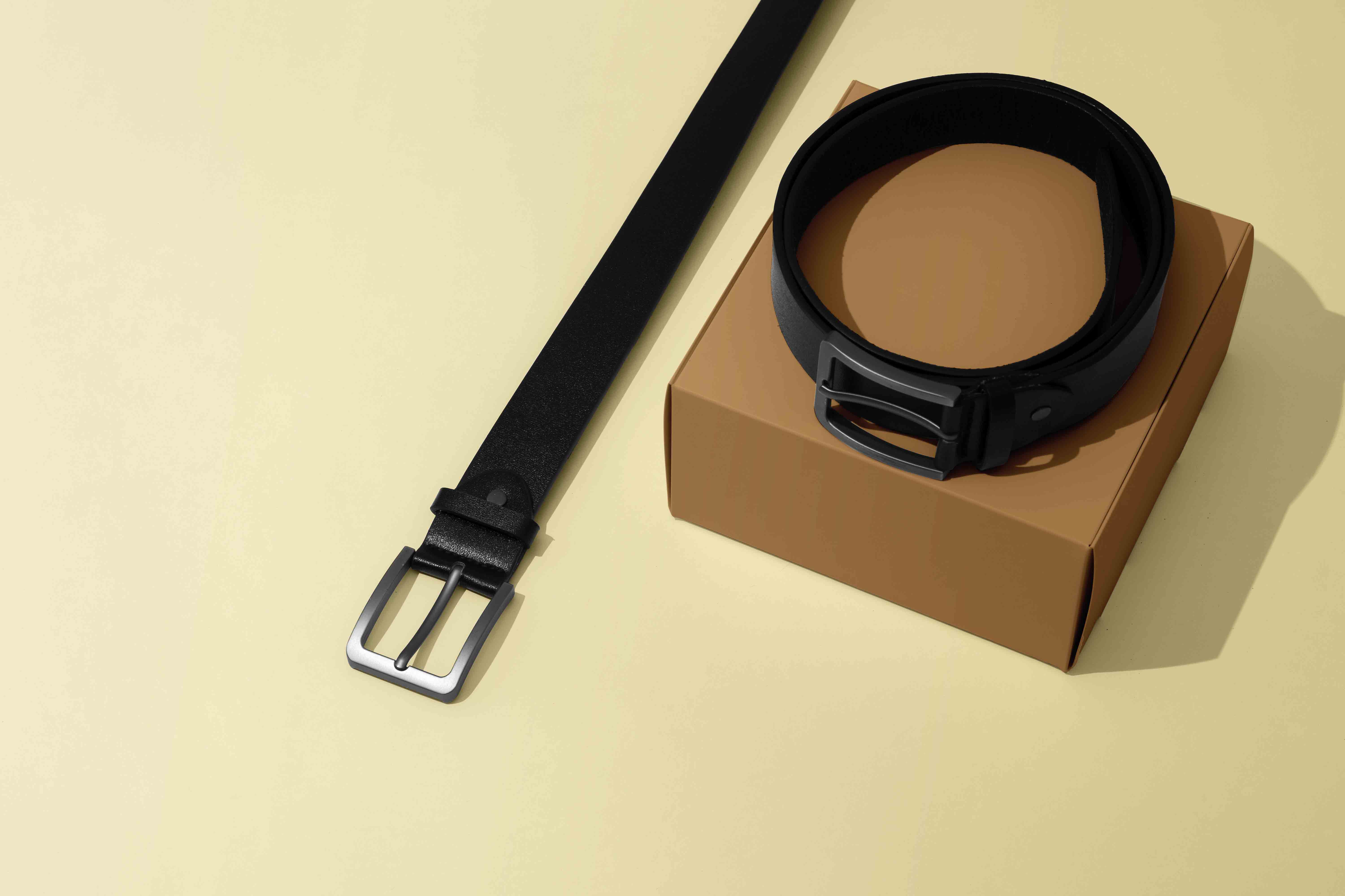 腰带设计效果图psd贴图样机