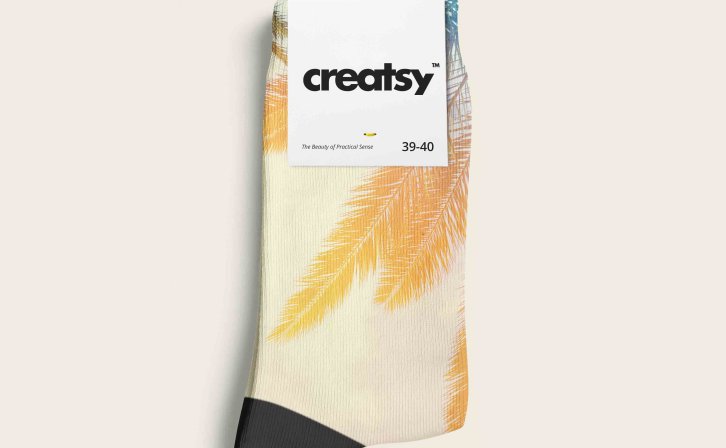 带标签的长袜设计贴图ps样机