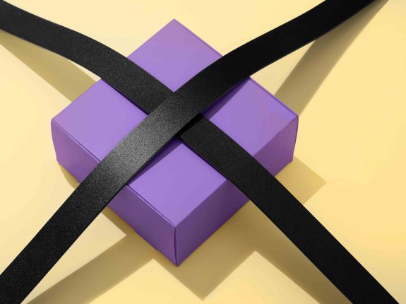 皮带皮具包装设计ps样机